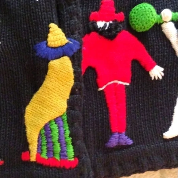 Ladies Sweater by MICHAEL SIMON NEW YORK - Picture 14 of 17